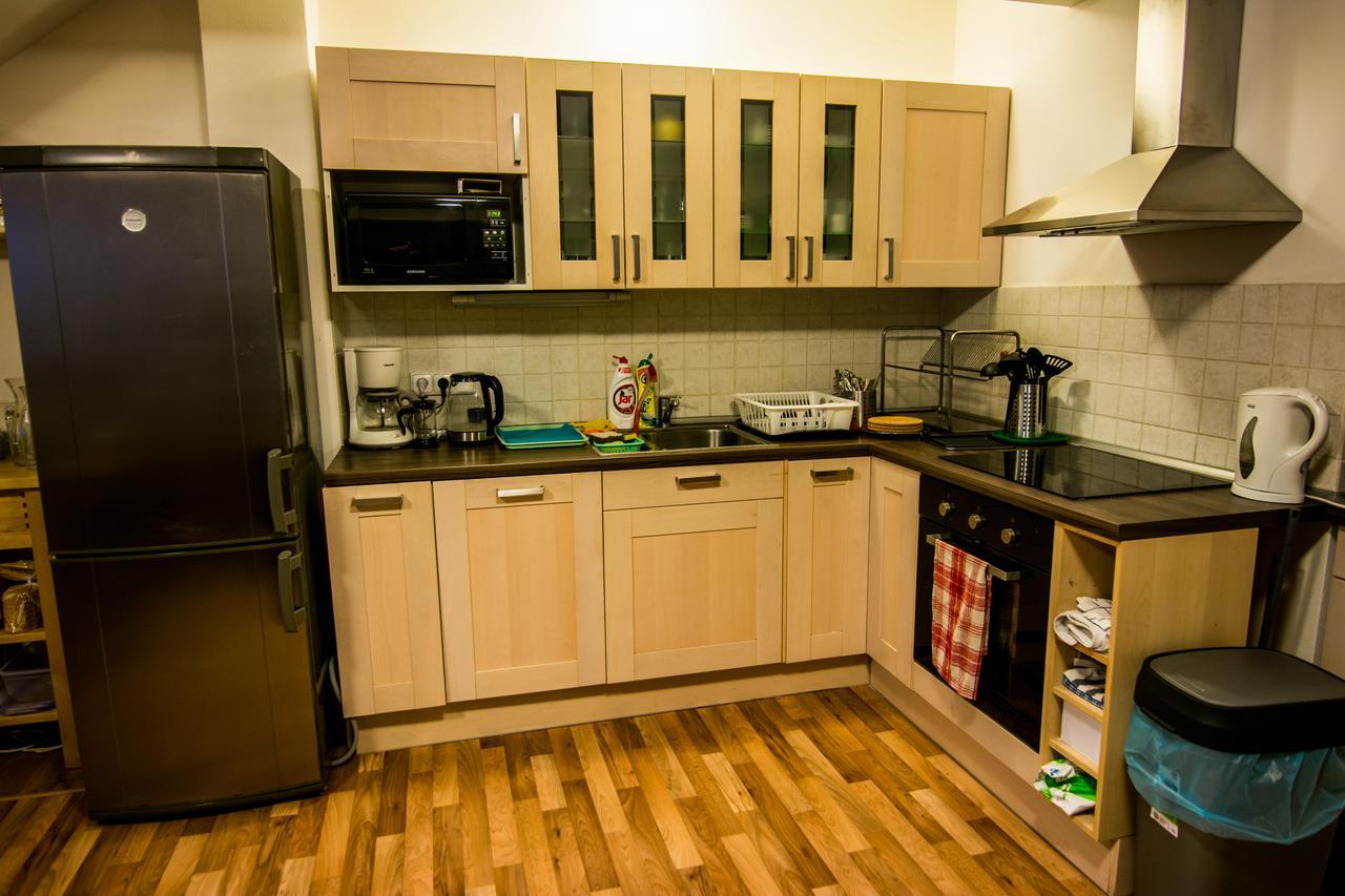Onefam Miru Hostel ปราก ภายนอก รูปภาพ